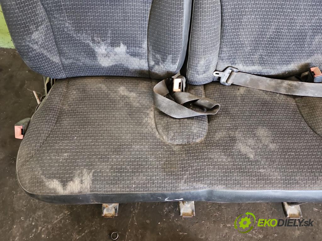 Renault Trafic II 2001-2014 1.9 dci 101 HP manual 74 kW 1870 cm3 5- Sedačka zadné ľavý II