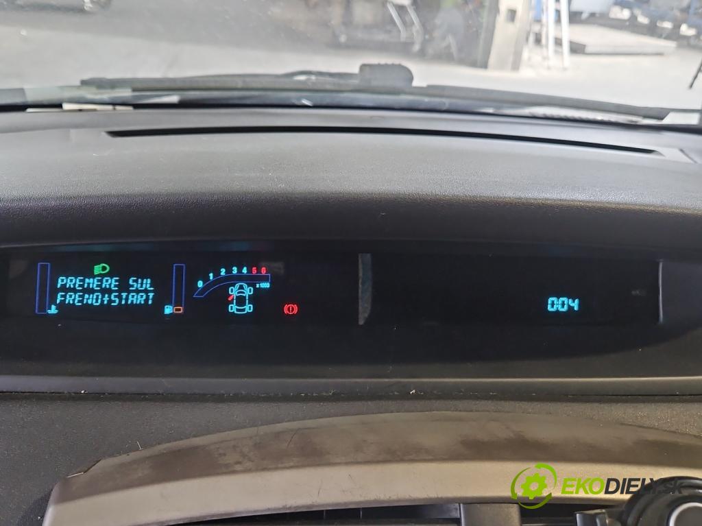 Renault Scenic II 2003-2009 1.6 16V 113 HP manual 83 kW 1598 cm3 5- prístrojovka/ budíky P8200365607B (Prístrojová doska)