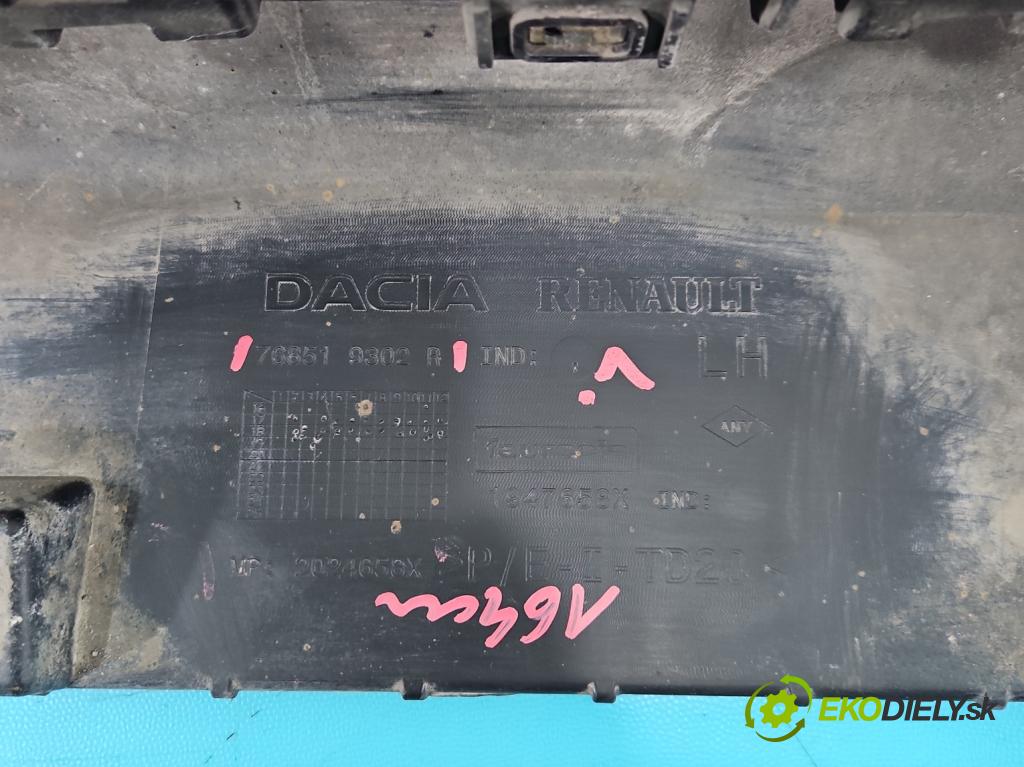 Dacia Duster II 2018-2024 1.6 16V 114 HP manual 84 kW 1598 cm3 5- lišta práh: ľavé 768519302R (Lišta prahová)