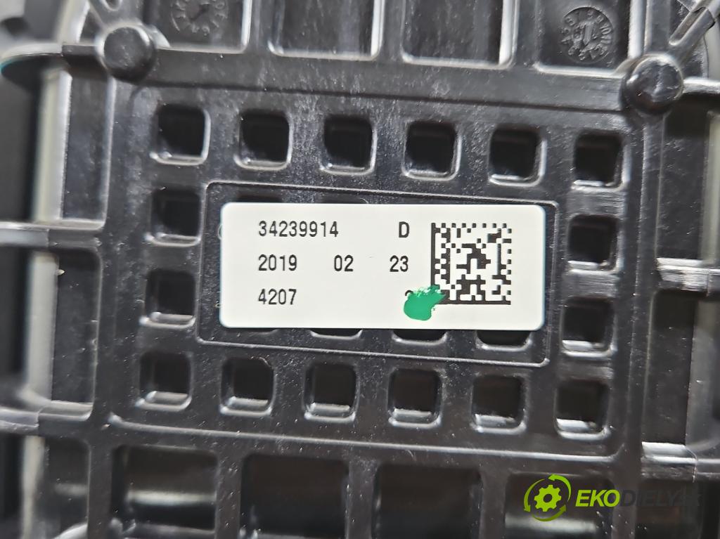 Dacia Duster II 2018-2024 1.6 16V 114 HP manual 84 kW 1598 cm3 5- airbag vzduch: spolujezdce: 985254555R (Airbag)