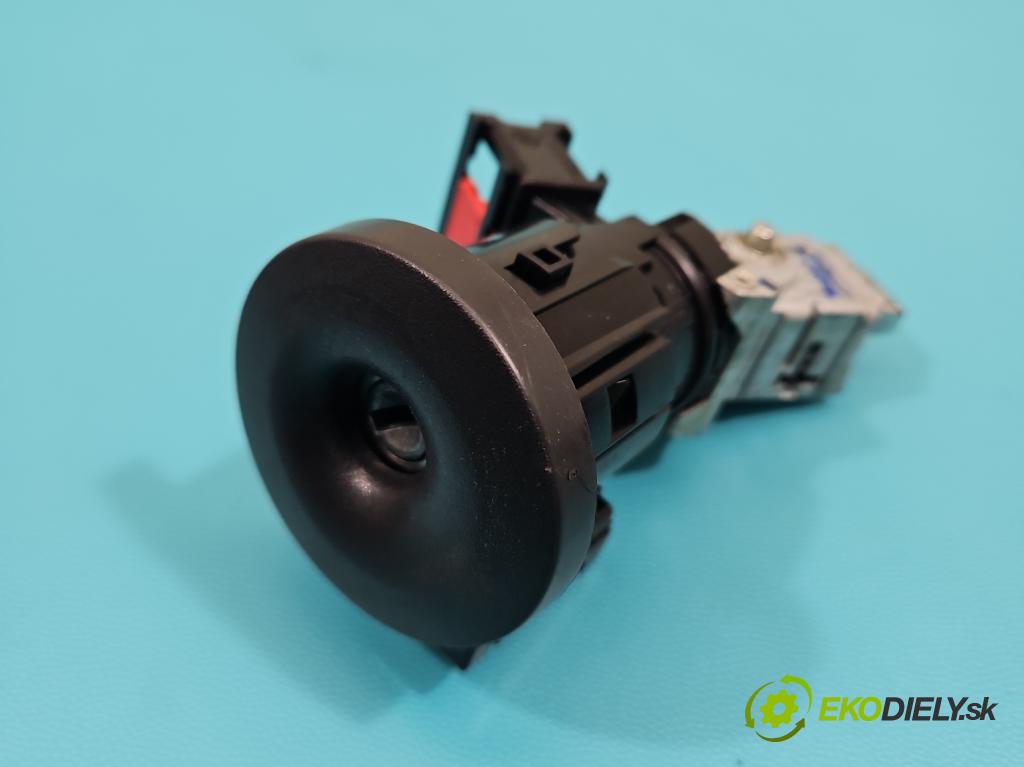 Dacia Duster II 2018-2024 1.6 16V 114 HP manual 84 kW 1598 cm3 5- Spínačka (Spínacia skrinka)