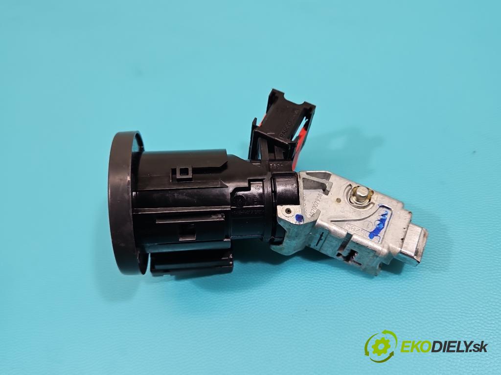 Dacia Duster II 2018-2024 1.6 16V 114 HP manual 84 kW 1598 cm3 5- Spínačka (Spínacia skrinka)