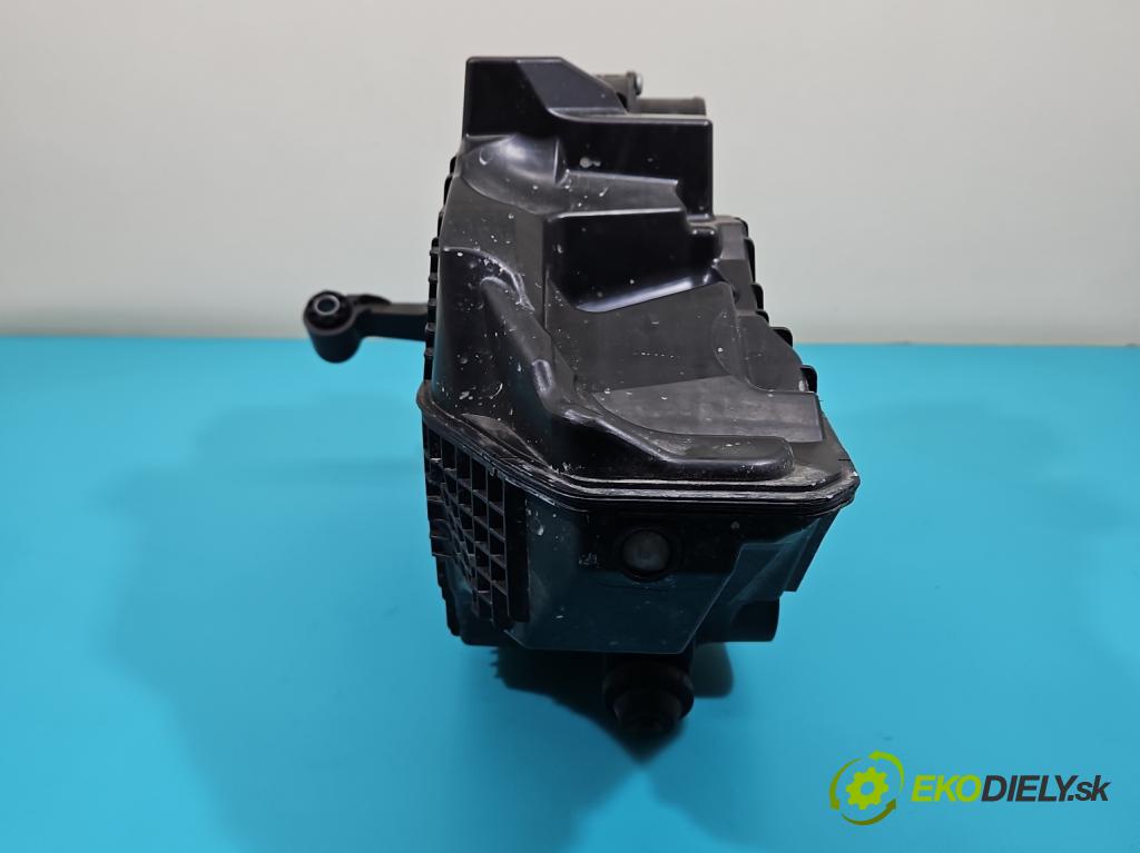 Dacia Duster II 2018-2024 1.6 16V 114 HP manual 84 kW 1598 cm3 5- obal filtra vzduchu 165009775R-B (Obal vzduchového filtra)