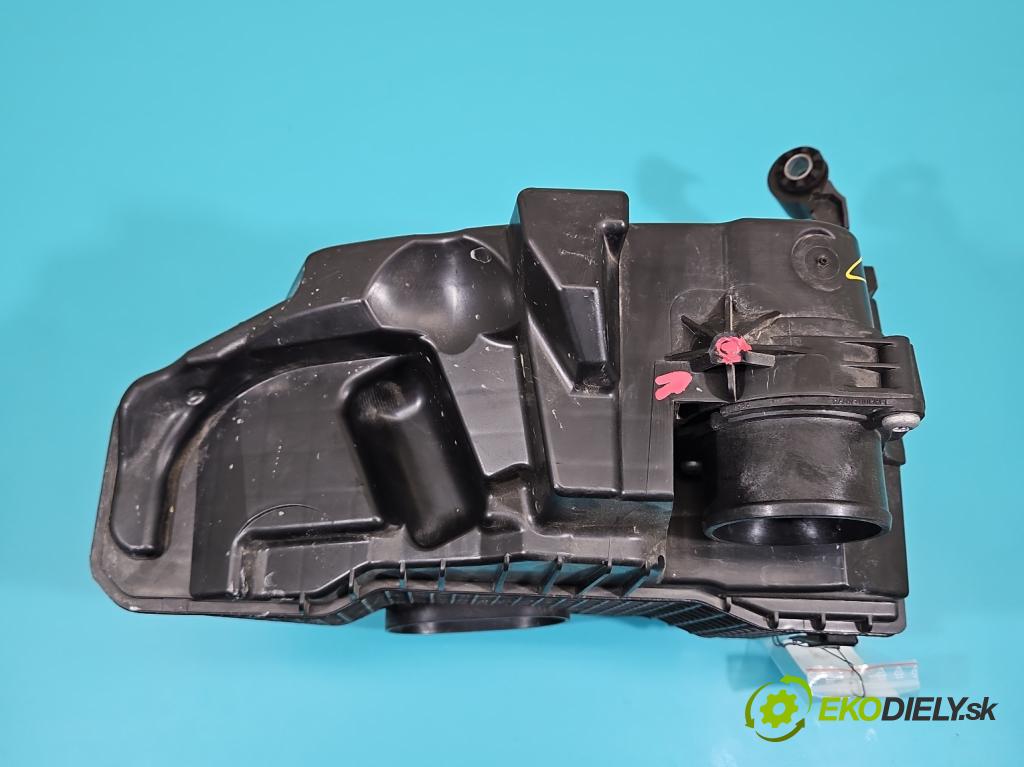 Dacia Duster II 2018-2024 1.6 16V 114 HP manual 84 kW 1598 cm3 5- obal filtra vzduchu 165009775R-B (Obal vzduchového filtra)