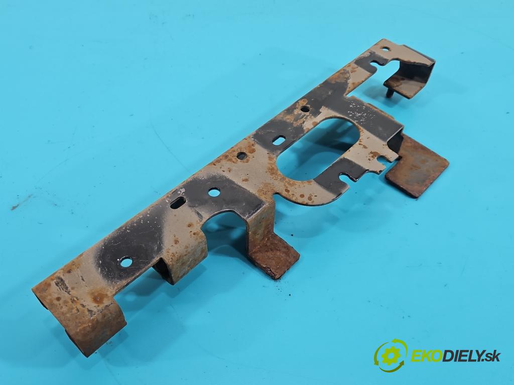 Dacia Duster II 2018-2024 1.6 16V 114 HP manual 84 kW 1598 cm3 5- Upevnenie: