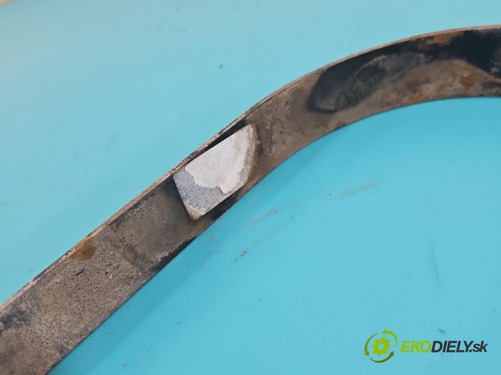 Dacia Duster II 2018-2024 1.6 16V 114 HP manual 84 kW 1598 cm3 5- Upevnenie: