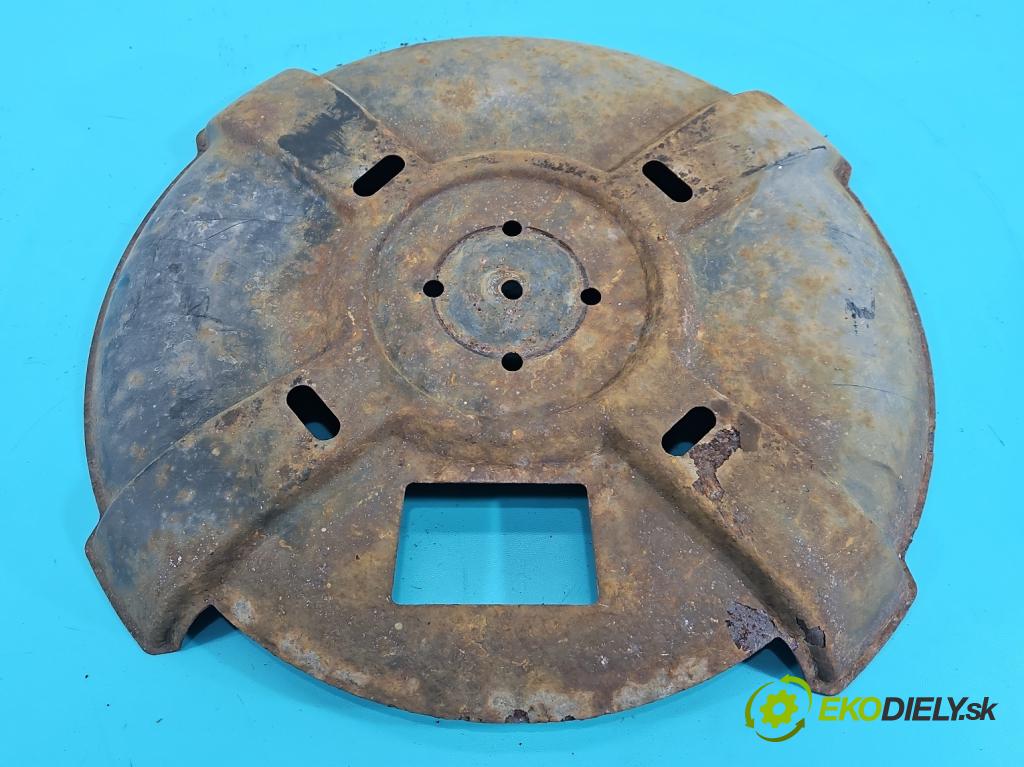 Dacia Duster II 2018-2024 1.6 16V 114 HP manual 84 kW 1598 cm3 5- Upevnenie: