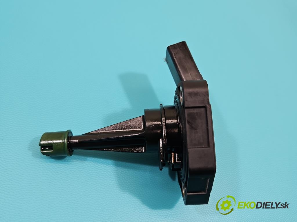 Skoda Fabia III 2014- 2021 1.2 TSI 90 HP manual 66 kW 1197 cm3 5- snímač úroveň: oleja: 04E907660D (Snímač)