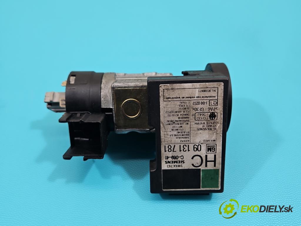 Opel Vectra B 1995-2002 1.8 16V 116 HP manual 85 kW 1796 cm3 4- riadiaca jednotka motora 90569370