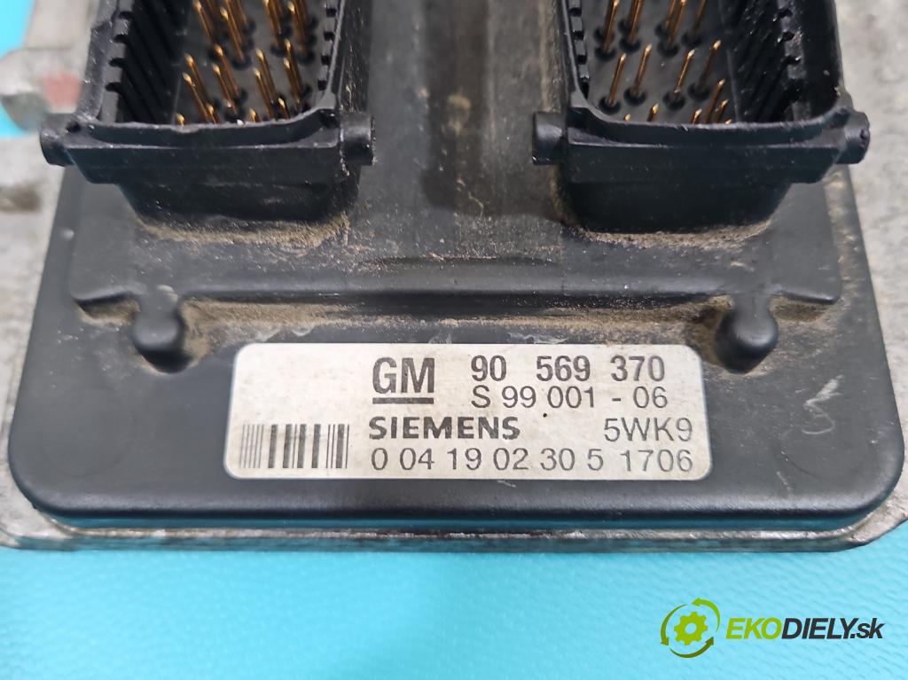 Opel Vectra B 1995-2002 1.8 16V 116 HP manual 85 kW 1796 cm3 4- riadiaca jednotka motora 90569370
