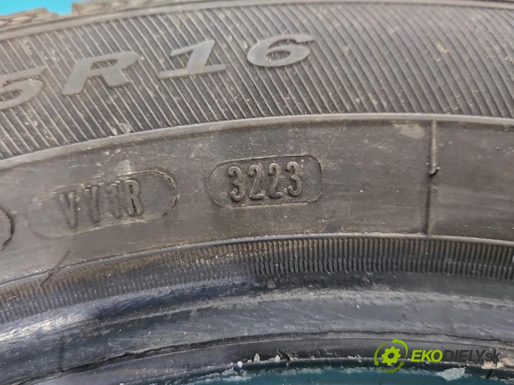 Vw Bora 1.9 tdi 116 hp manual 85 kW 1896 cm3 4- pneumatiky: zimní 4 ks komplet
