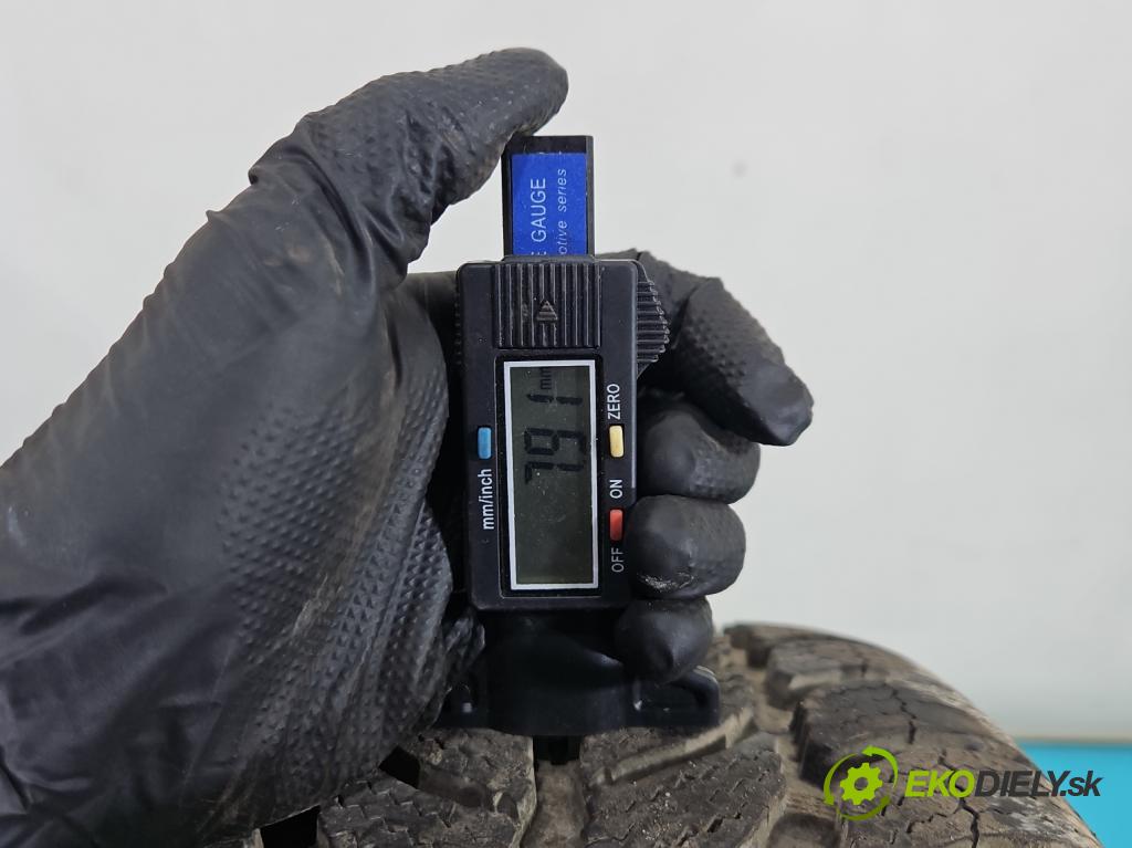 Vw Bora 1.9 tdi 116 hp manual 85 kW 1896 cm3 4- pneumatiky: zimní 4 ks komplet