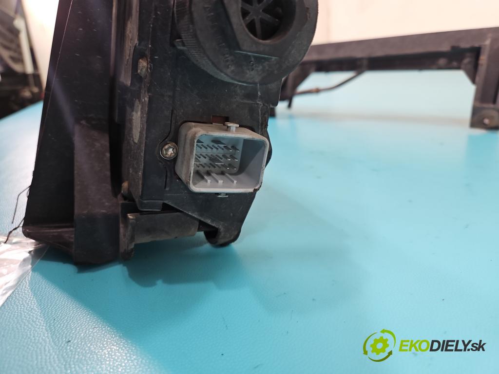 Renault Scenic II 2003-2009 1.6 16V 113 HP manual 83 kW 1598 cm3 5- Brzda manuál: elektrický: 8200396849 (Ručná brzda)