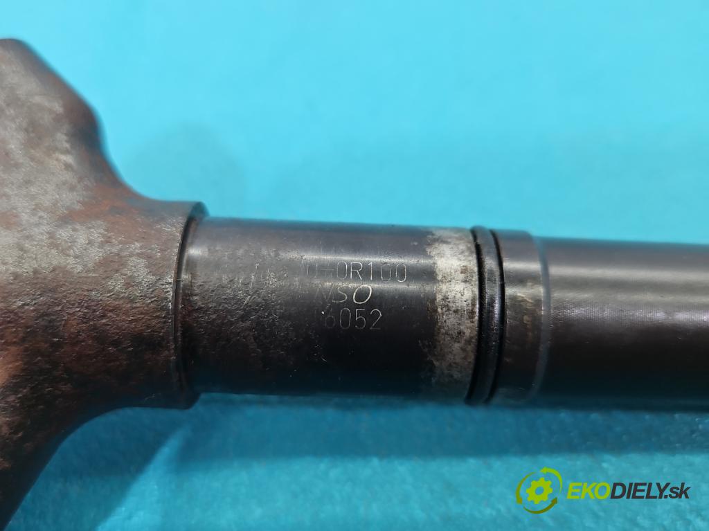 Toyota Avensis III T27 2009-2018 2.0 D4D 126 HP manual 93 kW 1998 cm3 5- vstrek 23670-0R100 (Vstrekovač paliva)