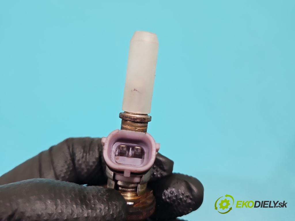 Toyota Avensis III T27 2009-2018 2.0 D4D 126 HP manual 93 kW 1998 cm3 5- vstrek 23710-26012 (Vstrekovač paliva)