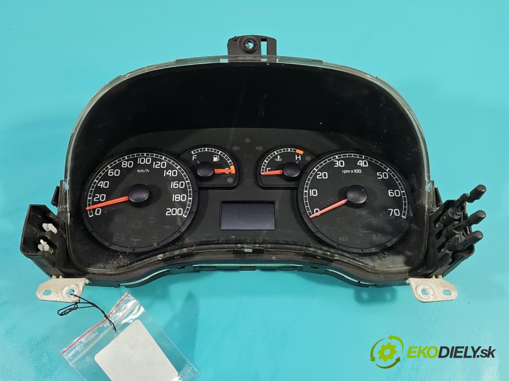 Fiat Doblo I 2001-2010 1,3.0 jtd 75 HP manual 55 kW 1248 cm3 5- prístrojovka/ budíky 51762258 (Prístrojová doska)
