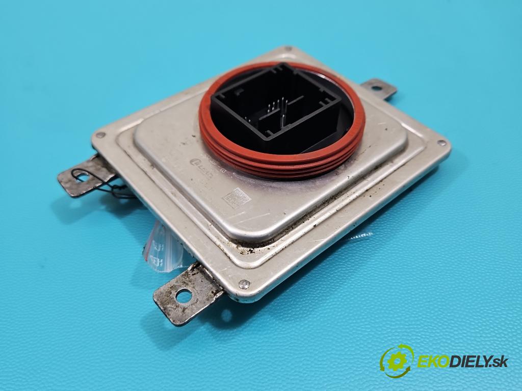 Bmw 3 G20 2018- 2.0 T 184hp automatic 135 kW 1998 cm3 4- střídač: xenon 7933357 (Riadiaca jednotka xenónu)