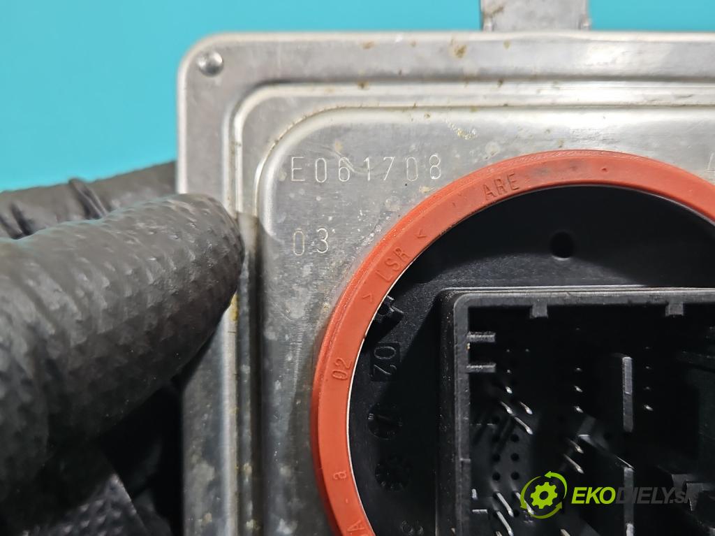 Bmw 3 G20 2018- 2.0 T 184hp automatic 135 kW 1998 cm3 4- střídač: xenon 7933357 (Riadiaca jednotka xenónu)