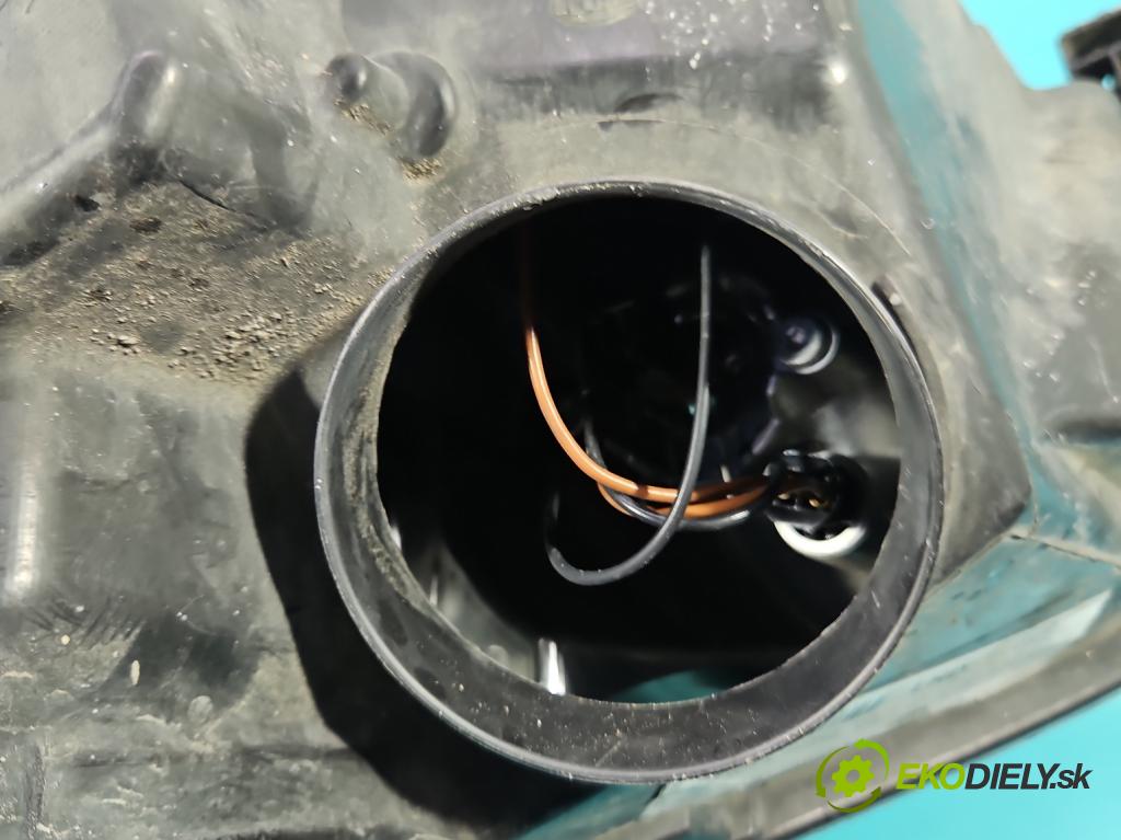 Ford C-Max I 2003-2010 1.8 tdci 116 HP manual 85 kW 1753 cm3 5- Reflektor: pravý 7M51-13W029-AA (Svetlo predné pravé)