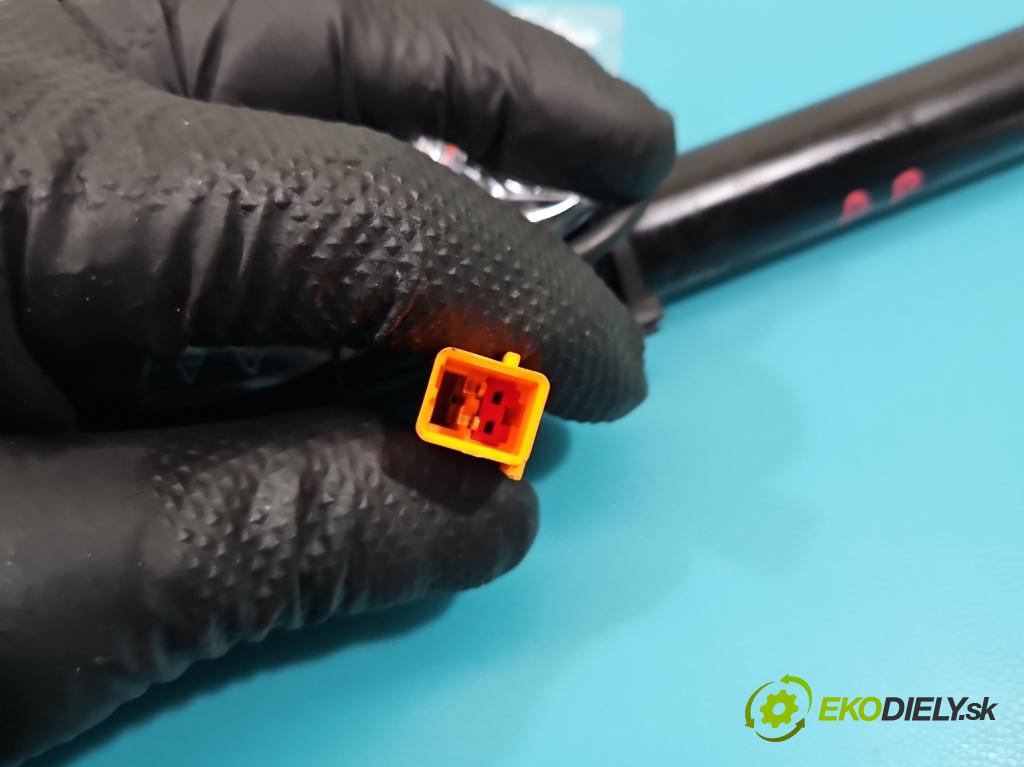 Ford C-Max I 2003-2010 1.8 tdci 116 HP manual 85 kW 1753 cm3 5- pas bezpečnosť: predné pravý 3M51R61208AE