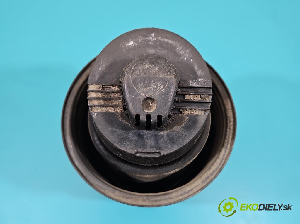 Mercedes E W213 2016-2023 2.0 CDI 194KM: automatic 143 kW 1950 cm3 5- airbag pneumatická