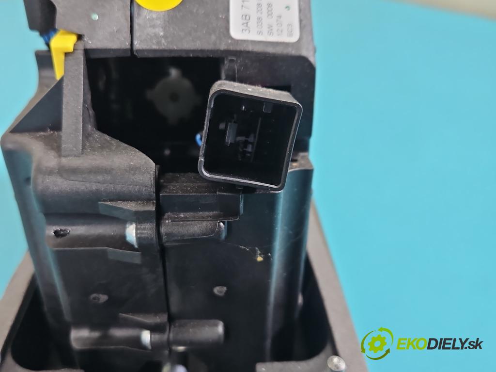 Vw Passat B7 2010-2014 2.0 tdi 140 HP automatic 103 kW 1968 cm3 5- Páka: Změny: stupeň,rýchlosť 3AB713023A (Rýchlostná páka (kulisa))