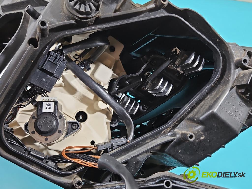 Audi A6 C7 2011-2018 3.0 TDI 313 HP automatic 230 kW 2967 cm3 5- Reflektor: pravý 4G0941034C (Svetlo predné pravé)