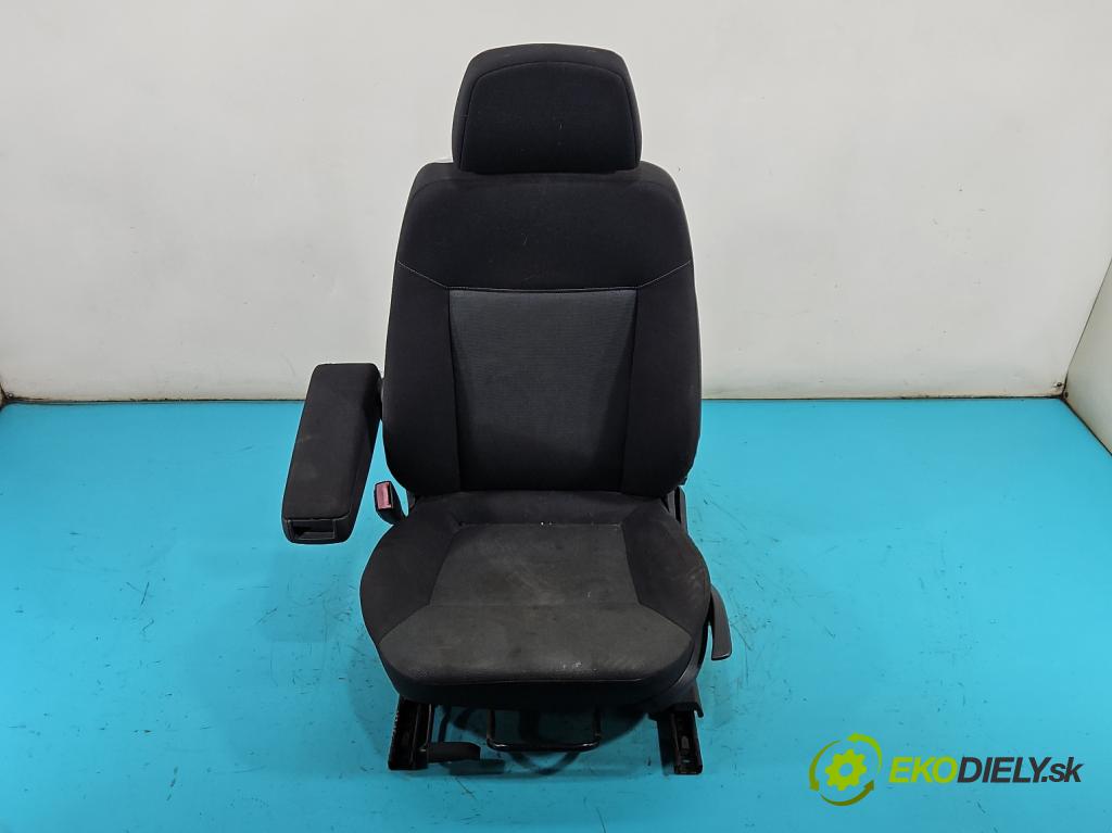 Opel Astra III 2004-2014 1.7 cdti 101 HP manual 74 kW 1686 cm3 5- Sedačka ľavý  (Sedadlo)