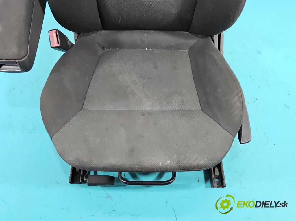 Opel Astra III 2004-2014 1.7 cdti 101 HP manual 74 kW 1686 cm3 5- Sedačka ľavý  (Sedadlo)