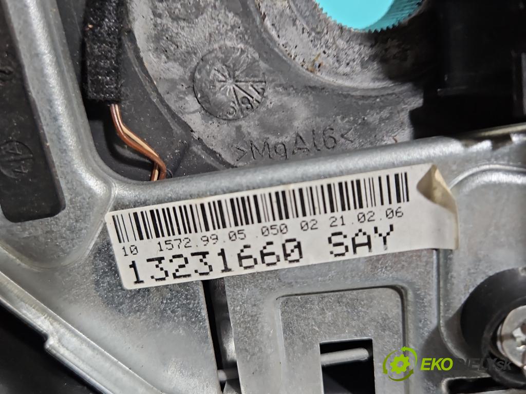 Opel Astra III 2004-2014 1.7 cdti 101 HP manual 74 kW 1686 cm3 5- volant  (Volant)