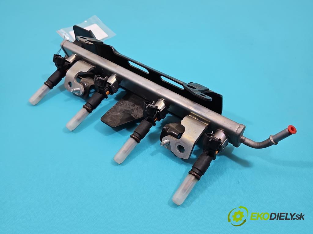 Dacia Duster II 2018-2024 1.6 16V 114 HP manual 84 kW 1598 cm3 5- vstrek 166008992R (Vstrekovač paliva)