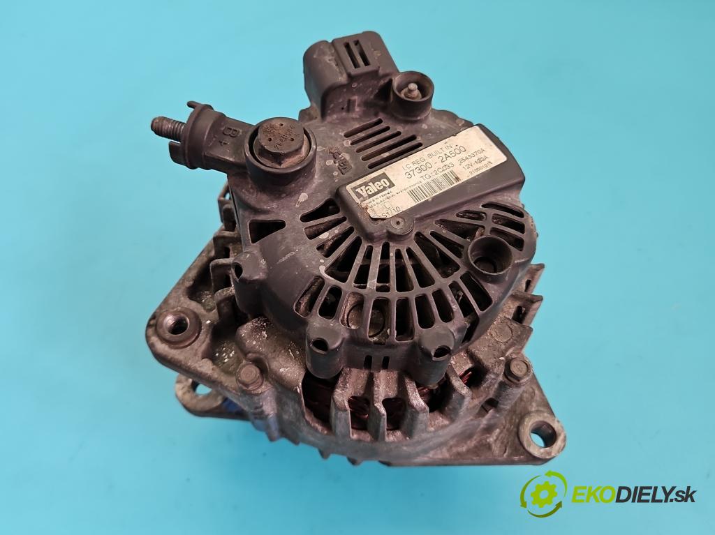 Kia Venga 1.4 crdi 75 HP manual 55 kW 1396 cm3 5- Alternator 37300-2A500 (Alternátor)