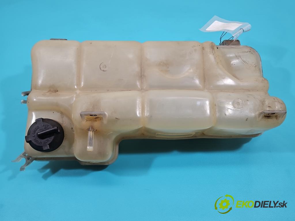 Iveco Daily III 1999-2006 2.3 HPI 116 HP manual 85 kW 2286 cm3 5- Nádrž: kompenzačné:
