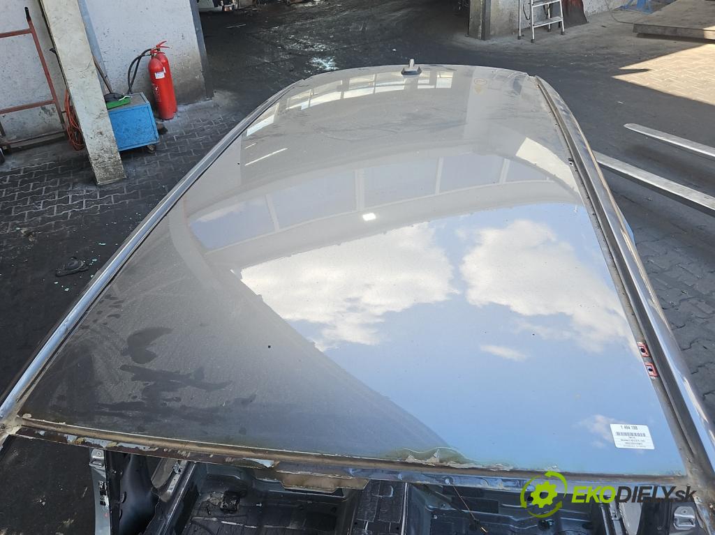 Mercedes E W213 2016-2023 2.0 CDI 194KM automatic 143 kW 1950 cm3 5- Strecha: 