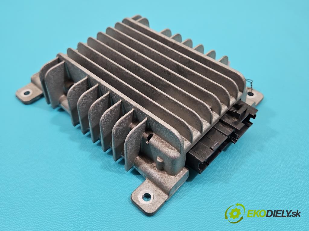 Nissan Qashqai I J10 2006-2013 1.5 dci 106 HP manual 78 kW 1461 cm3 5- Zesilovač: 28060-EY10A (Zosilňovač)