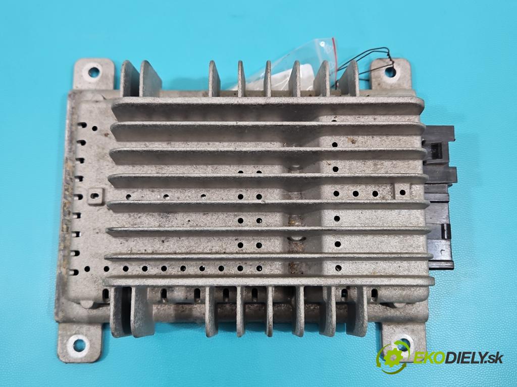 Nissan Qashqai I J10 2006-2013 1.5 dci 106 HP manual 78 kW 1461 cm3 5- Zesilovač: 28060-EY10A (Zosilňovač)