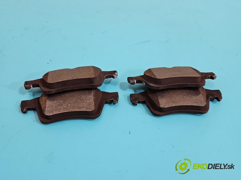 Ford Transit Connect II 2012-2022 1.5 tdci 120 HP manual 88.2 kW 1499 cm3 5- Štíty: brzdové zadné