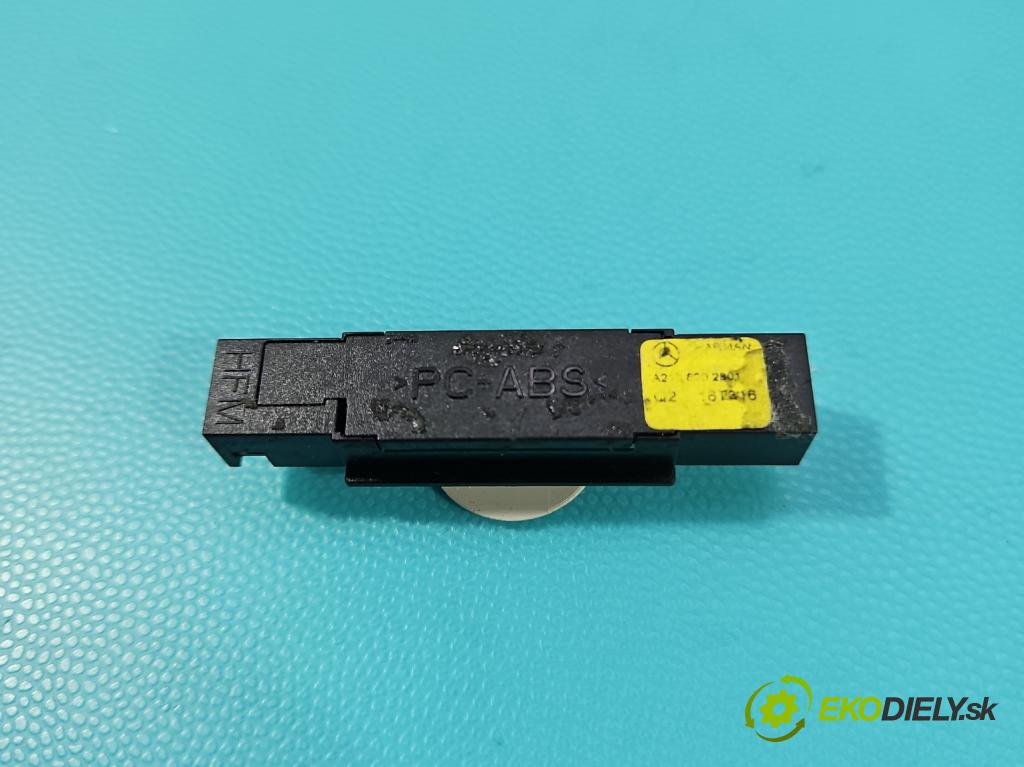 Mercedes E W213 2016-2023 2.0 CDI 194KM: automatic 143 kW 1950 cm3 5- Mikrofon: A2138202801