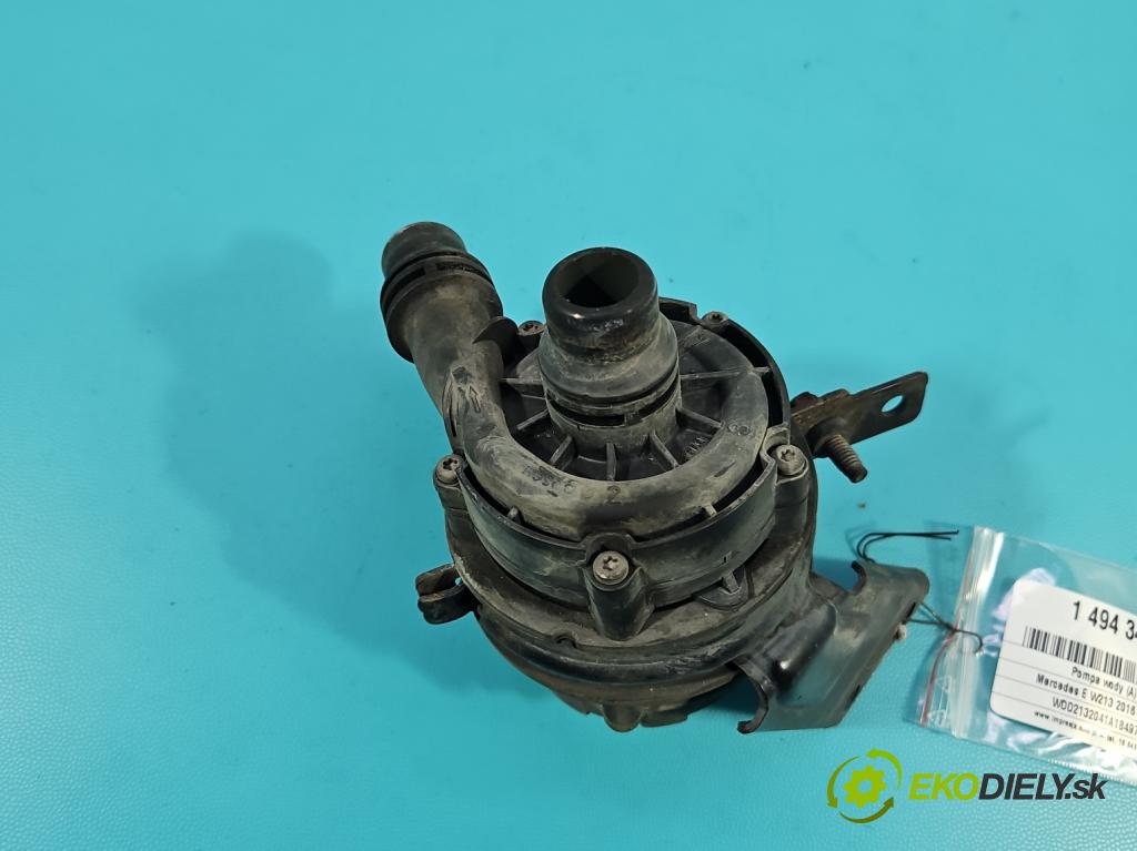 Mercedes E W213 2016-2023 2.0 CDI 194KM automatic 143 kW 1950 cm3 5- čerpadlo vody 0392024050 (Vodní pumpa)