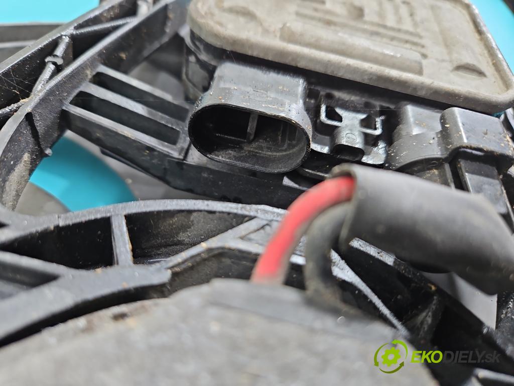Ford Mondeo Mk3 2000-2007 2.0 tdci 116 hp manual 85 kW 1998 cm3 4- ventilátor chladič 940004105