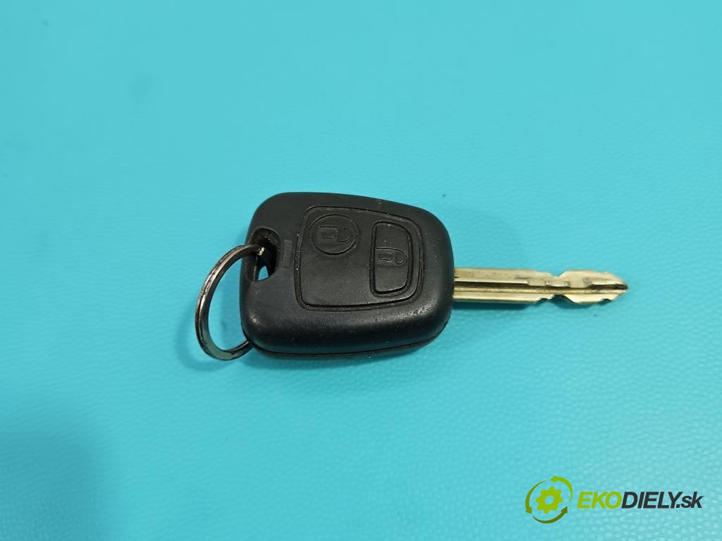Citroen Xsara Picasso 1,8.0 16V 116 HP manual 85 kW 1749 cm3 5- Spínačka  (Spínacia skrinka)
