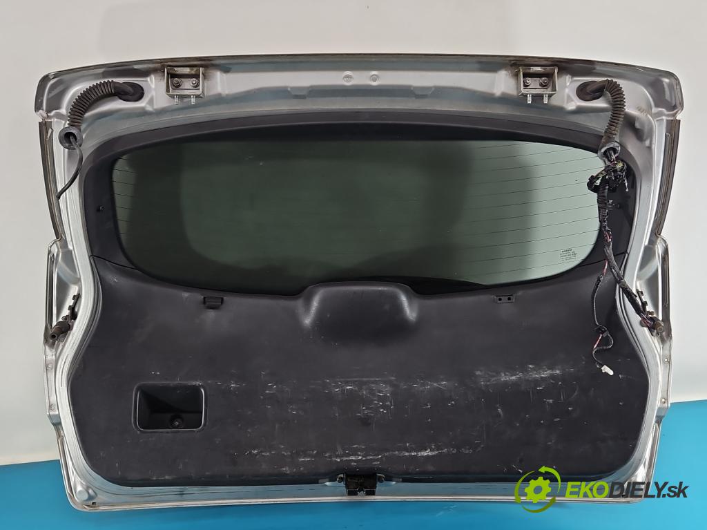 Nissan Qashqai I J10 2006-2013 1.5 dci 106 HP manual 78 kW 1461 cm3 5- zadna kufor  (Kapota zadná (kufor))