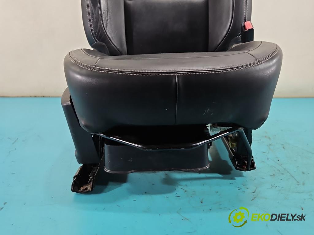 Nissan Qashqai I J10 2006-2013 1.5 dci 106 hp manual 78 kW 1461 cm3 5- sedačke: komplet
