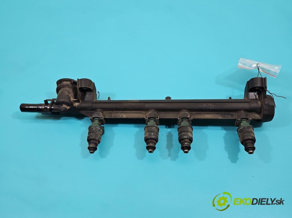 Vw Golf IV 1997-2003 1.6 SR 101 HP manual 74 kW 1595 cm3 3- vstrek 06A133317A (Vstrekovač paliva)