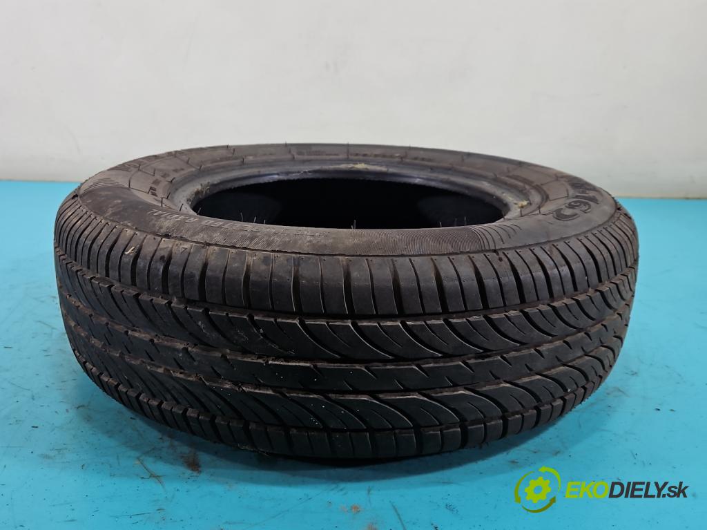 Vw Golf IV 1997-2003 1.6 SR 101 hp manual 74 kW 1595 cm3 3- pneumatiky: letní para
