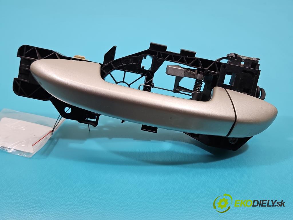 Vw Passat B6 2005-2010 2.0 FSI 150 HP manual 110 kW 1984 cm3 5- rukoväť predné ľavé mimo: 3C0837885F (Kľučka dverí vonkajšia predná ľavá)