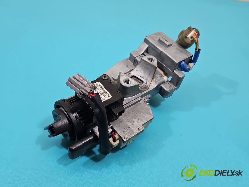 Nissan Qashqai I J10 2006-2013 1.5 dci 106 HP manual 78 kW 1461 cm3 5- Spínačka  (Spínacia skrinka)