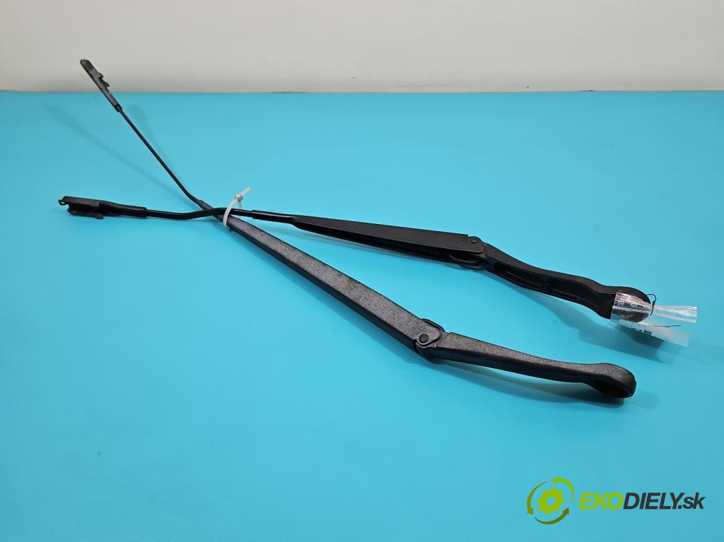 Nissan Qashqai I J10 2006-2013 1.5 dci 106 hp manual 78 kW 1461 cm3 5- rameno stěrače přední komplet 80017587