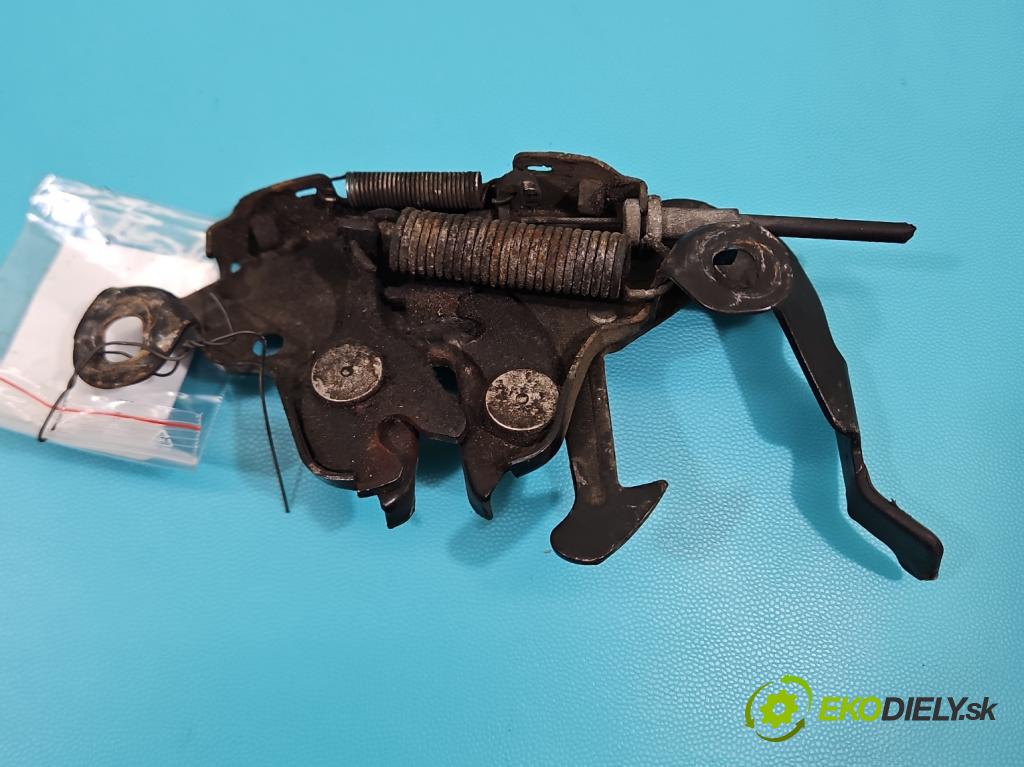 Nissan Qashqai I J10 2006-2013 1.5 dci 106 HP manual 78 kW 1461 cm3 5- zámok kapoty