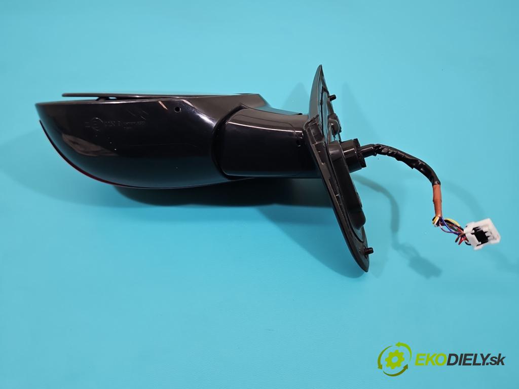 Mitsubishi Outlander III 2012-2022 2.4 135 hp automatic 99 kW 2360 cm3 5- zpětné zrcátko levé  (Klika dveří ostatní)